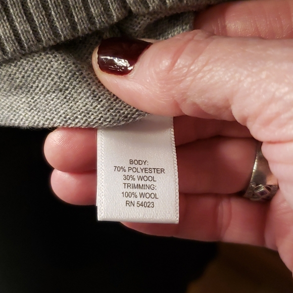 Elegant grey beaded sweater - Picture 6 of 6